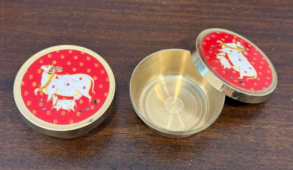 Brass Haldi kumkum Plate & Box Set for Thambulam and Gifting boxes