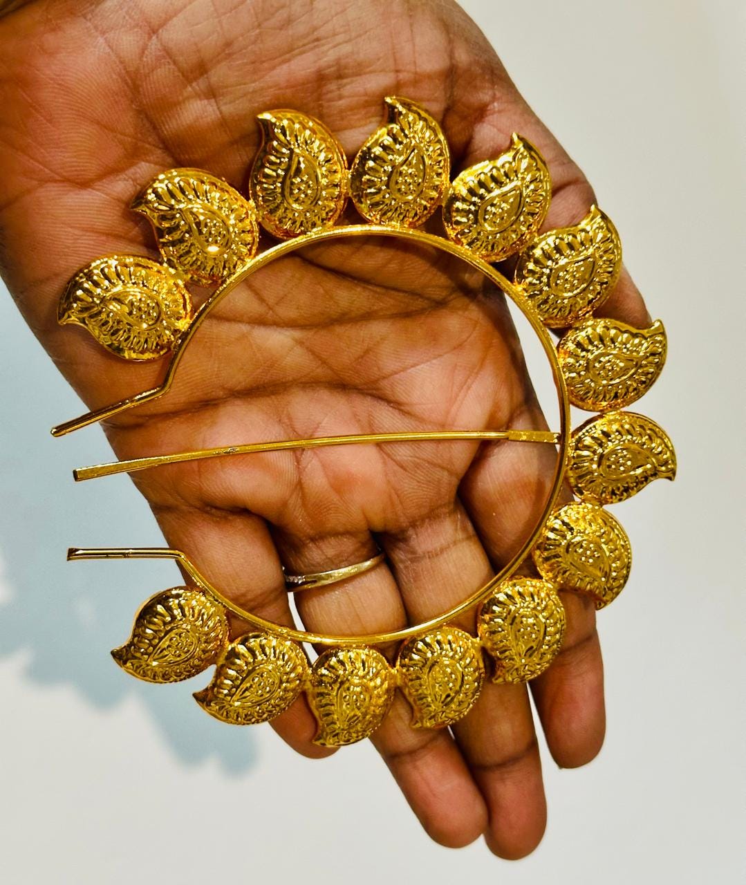 God Jewelry Hair Accessory, Metal Arch, Flower Bun | Navaratri ammavaru alankarana | Varalakshmi Vratham | Kuchipudi | Bharatanatyam Dance