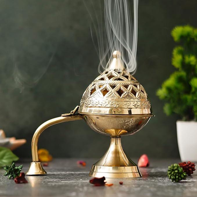 Antique Brass Dhoop Dani, Sambrani Holder |Loban Dani |Aarti Brass Dani/Dhoop Burner for Home Decor|Dhoop Batti Stand with Handle (6"Inches)